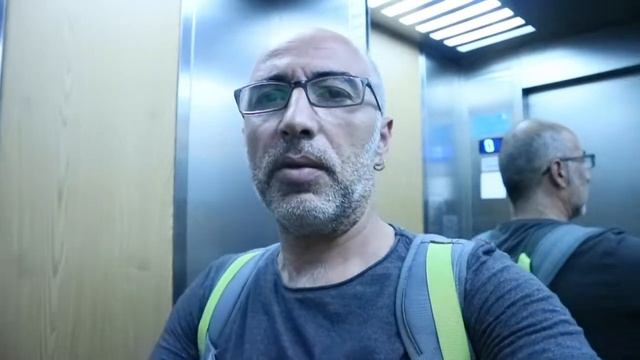Coca Cola - Fast food - Jeans - Many are already late. смотреть онлайн