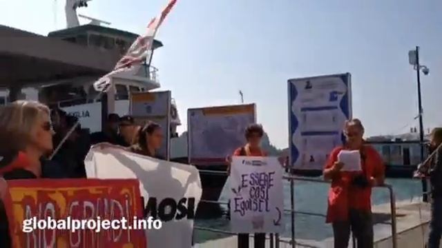 28.00.2014 - Venezia - NoMose - basta corruzione e propaganda (2) смотреть онлайн