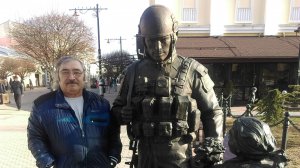 Он ещё не осознаёт что их ожидает.