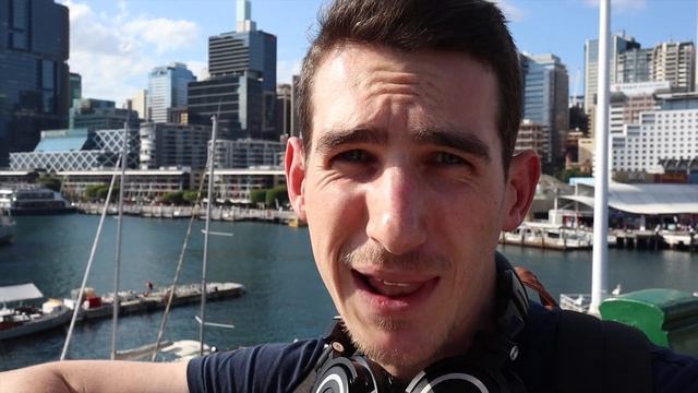Sydney's Underrated Waterfront + Lime-E Bike Review [Leave the House #6] смотреть онлайн