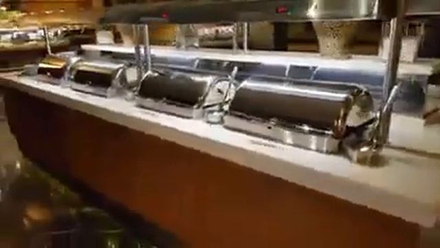 Royal Dragon Resort Buffet смотреть онлайн