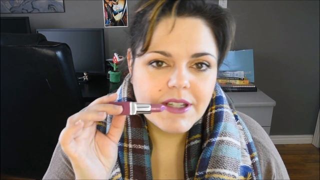 Stash It or Trash It #1| Clinique Color Pop Lipstick in Grape Pop смотреть онлайн