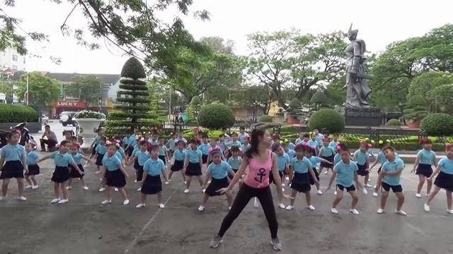 LỚP HỌC AEROBIC CỦA TRƯỜNG MẦM NON KITTY HẢI PHÒNG смотреть онлайн