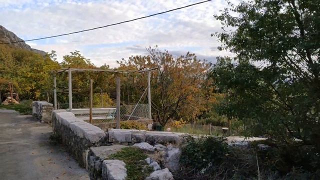 #croatia Вокруг сплошной дурдом и нервы-школа,больница,магазин смотреть онлайн