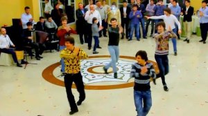 Танцор Гебек Мирзаханов