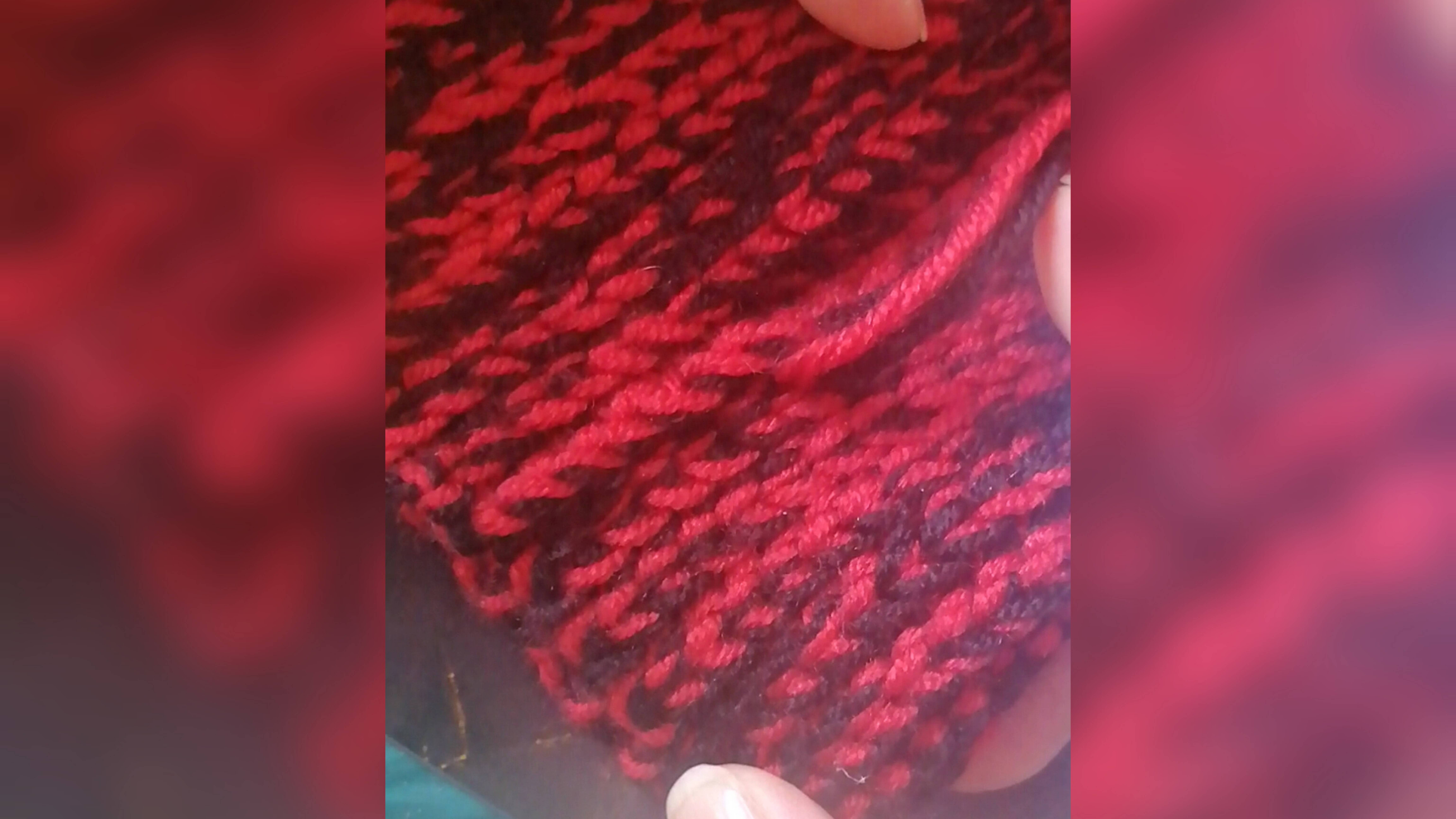 Соединение полотна крючком в узоре английская резинка.