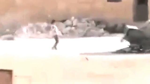 Siria, Un Nene De 10 Años Finge Muerte Para Salvar A Su Hermana