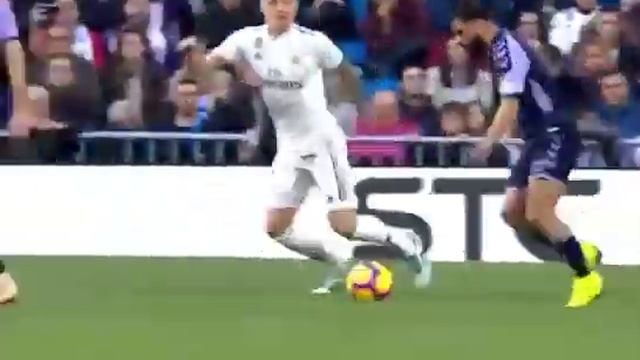 Thibaut Courtois - Taki Taki ● Amazing Saves And Skills ● 2019 смотреть онлайн