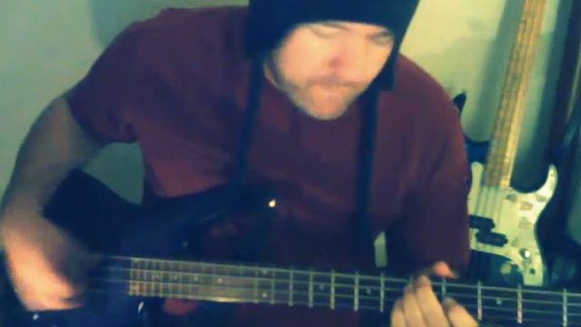 Eric Clapton-We're All the Way(Bass Cover) смотреть онлайн
