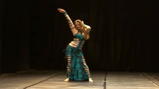 Luciana Rodrigues (Luna Nur) - Dança do Ventre -13 de abril de 2014 смотреть онлайн