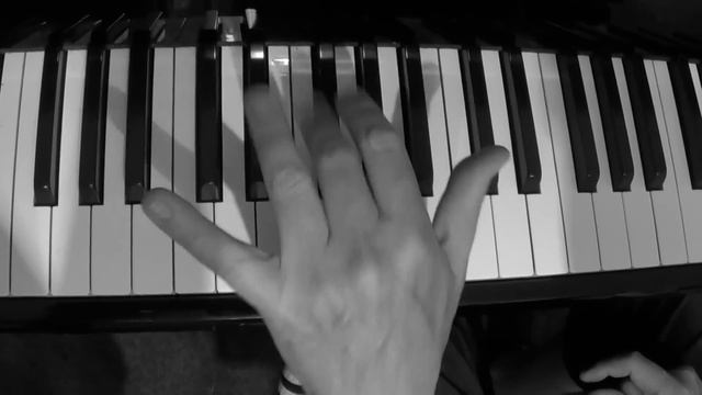 #1: How To Play The Pink Panther Theme Tune смотреть онлайн