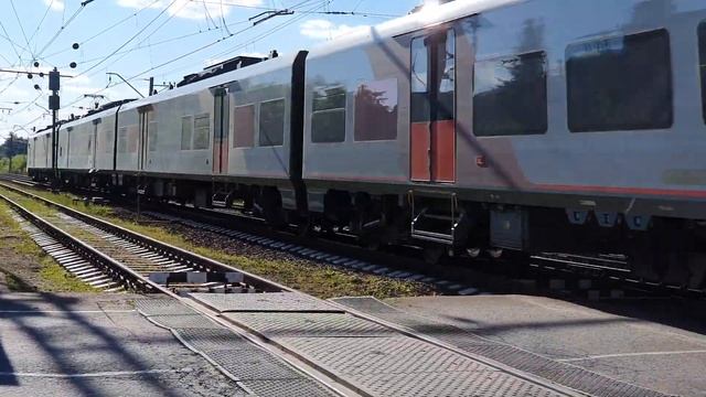 Проезд Ласточки. Переезд в г. Дрезна