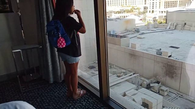 Flamingo Hotel Las Vegas - A view from our room 05-28-2023 смотреть онлайн