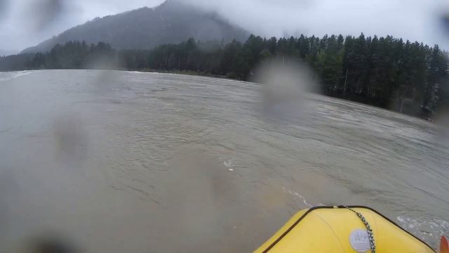 АЛТАЙ! ЖЕСТКИЙ РАФТИНГ ПО КАТУНИ В МАЕ!!! КИЛЬНУЛИСЬ В ПОРОГЕ НА БОЛЬШОЙ ВОДЕ! БЕЗ ЛИШНИХ СЛОВ! смотреть онлайн