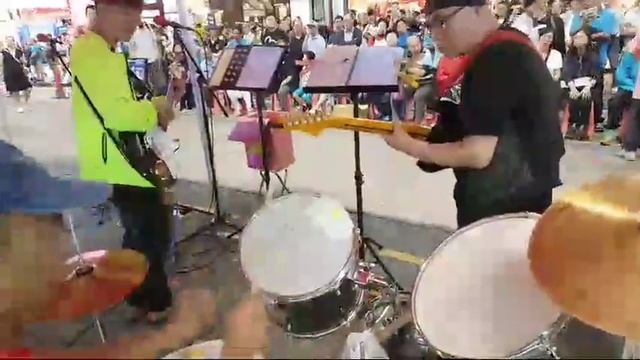 直播 wipeout Billy,Peter 20517@ah lam and his band #dhui смотреть онлайн