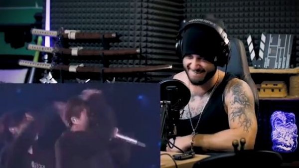 Реакция Byakko 9t.n. на  BTS "Jump"