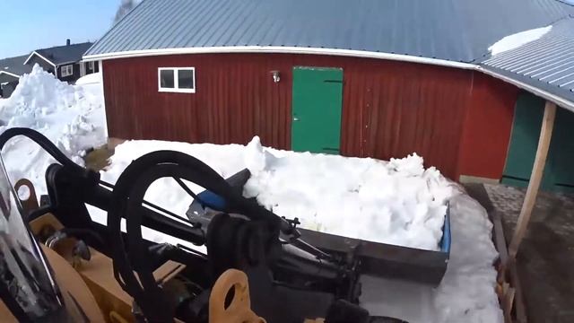 Volvo BM 4300 moving snow again 2021 смотреть онлайн