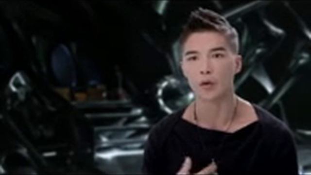 Silent Night (Ludi Lin Video) смотреть онлайн