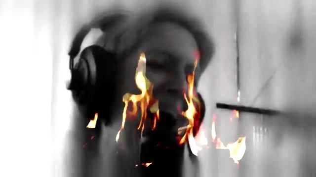 GuitarLady - Everything must change (cover) смотреть онлайн