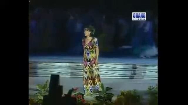 Yulduz Usmonova Uzbekiston