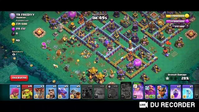 Twitch Highlight: Legend League Attacks ( Th15 Blizzard Hydra ) смотреть онлайн