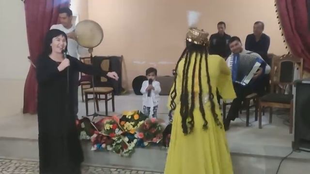 Sarvinoz Quryazova. Ina òyin Ina Soz😁