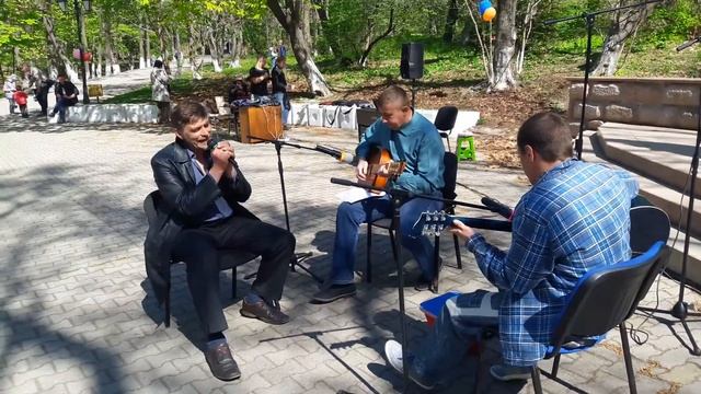 В Покровском парке в День Победы 2017г смотреть онлайн