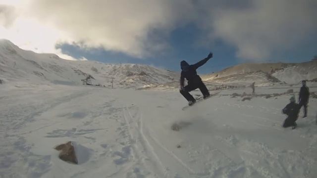 Boneco saltando snowboard (la hoya) смотреть онлайн