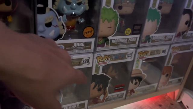 Collection Tour!! + A little haul of Funko Pops!! смотреть онлайн
