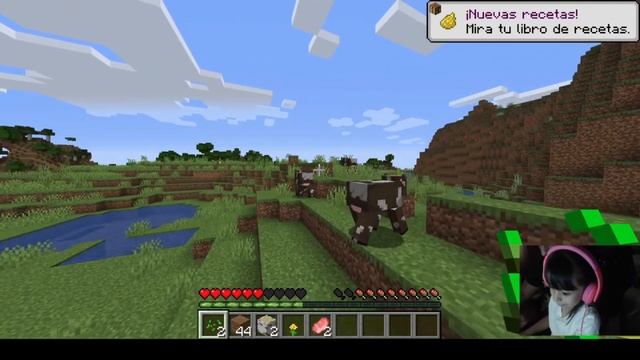 Vanessa Juega Minecraft - ¡Nos Persiguen Las Arañas!