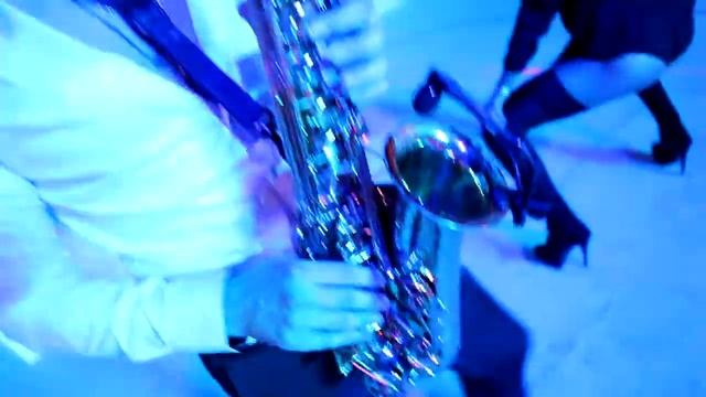 EXTRA SAX SHOW by Maks Lubachevsky смотреть онлайн