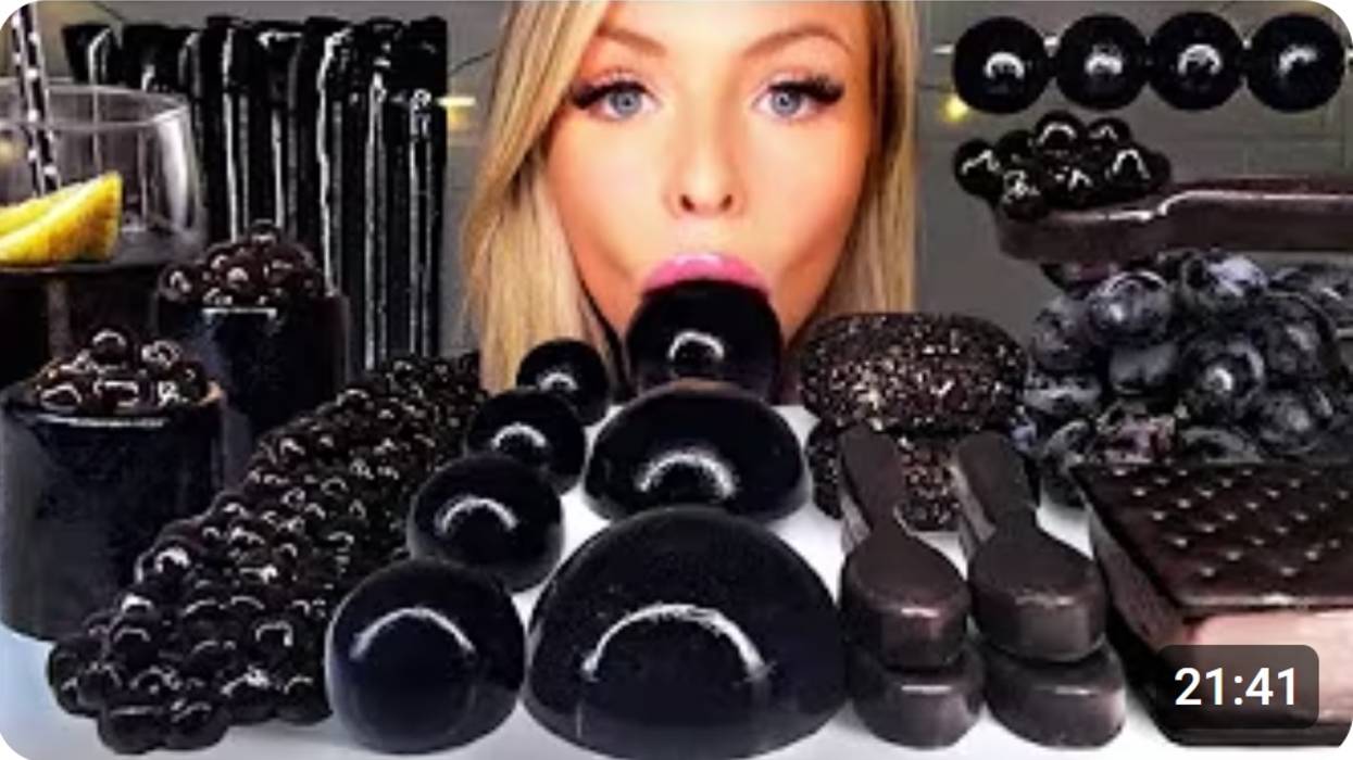 ASMR ЧЕРНЫЙ ВИНОГРАД_ ЖЕЛЕ КЁХО, РИСОВЫЙ ПИРОГ, ТАПИОКА, СЭНДВИЧ С МОРОЖЕНЫМ, ЧЕРНЫЙ УГОЛЬНЫЙ МУКБАН смотреть онлайн