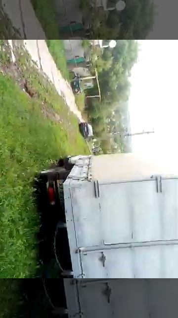 это заброшенная Газель стояло 6 лет ну на ней ездят