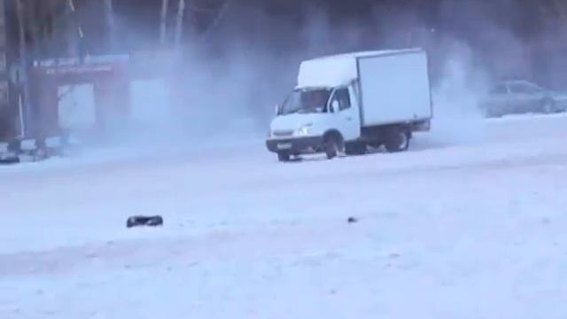 Газель дрифтует. смотреть онлайн