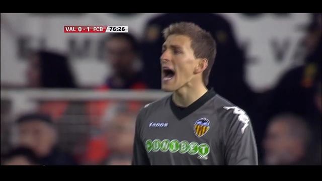 Messi 186 -Messi's Fabulous goal to make late winner against Valencia & Arabic commentator impresse смотреть онлайн