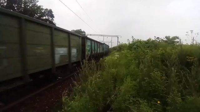 Электровоз 3ЭС5К-248 "Ермак" с грузовым поездом. смотреть онлайн