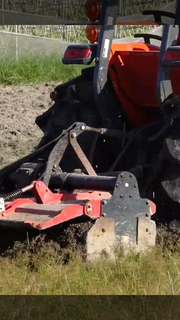 may cay kubota | máy cày kubota l5018vn xàn xới đất khô greenland #Short #Shosts @locnhitv #kubota смотреть онлайн