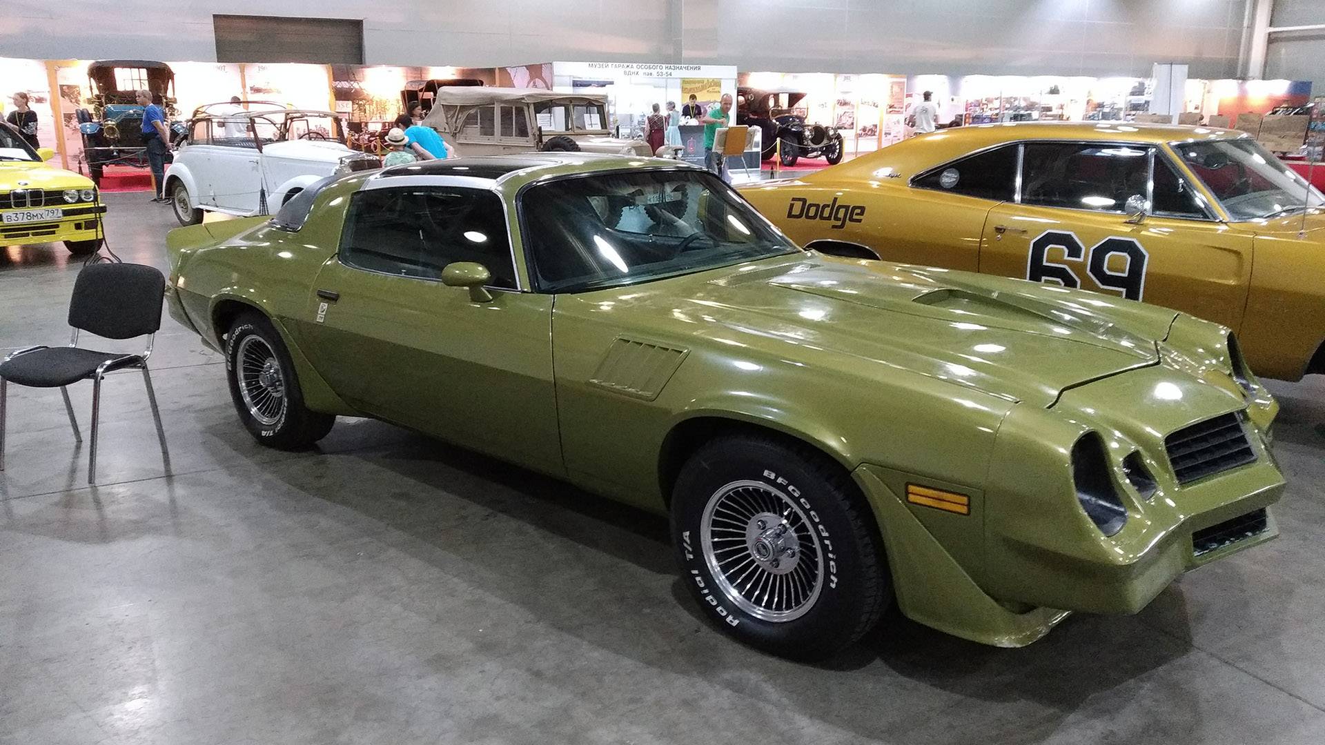 Chevrolet Camaro Z28 смотреть онлайн