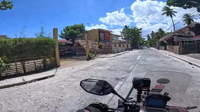 Finding the World's Largest Fish in Donsol Sorsogon смотреть онлайн
