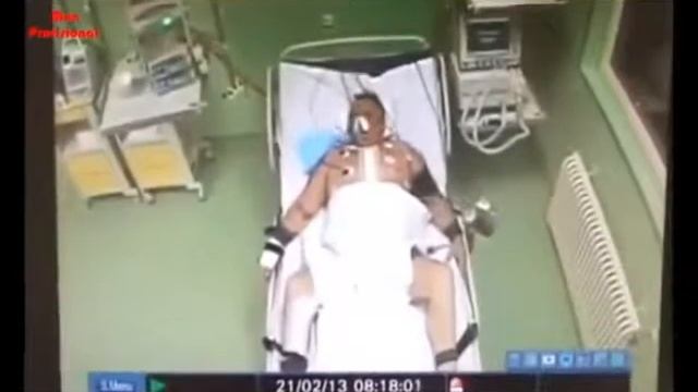 Russian Doctor Beating Defenceless Heart Patient Who Died So AVI1 Canopus DV NTSC смотреть онлайн