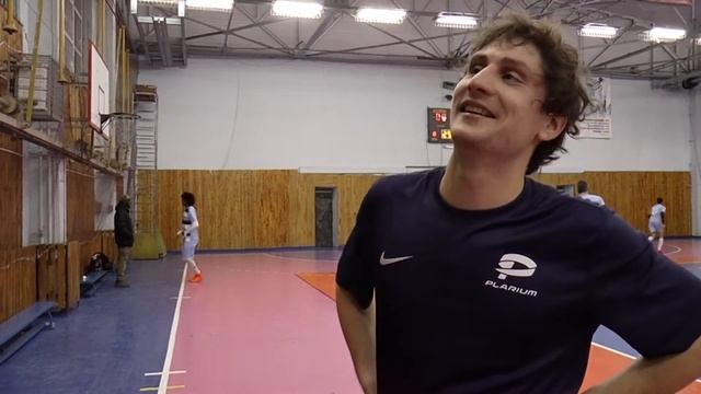 Интервью у кромки поля - О. Рогоза (Plarium)