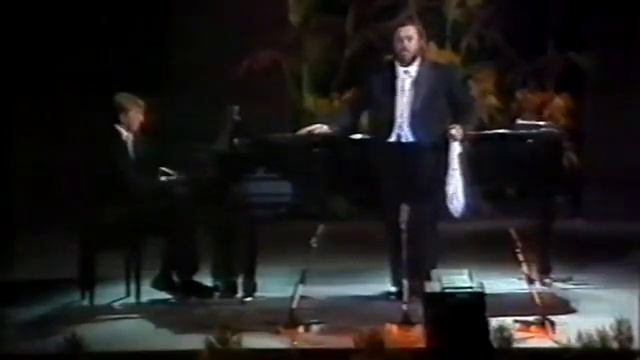 Luciano Pavarotti - F. Durante: Danza, Danza Fanciulla Gentile (live 1980s)