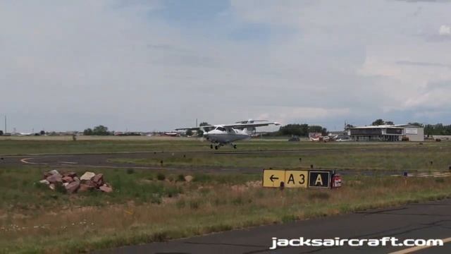 2002 Extra EA-400 -- N899S