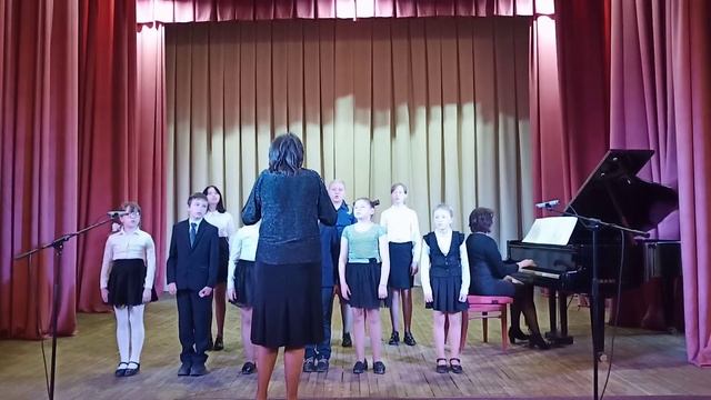 Хор Ореховской ДШИ, руководитель Наталья Полоз