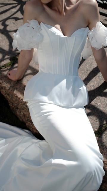 Свадебное платье Сонет из коллекции «В твоих глазах Питер» 2025 от бренда Divino Rose