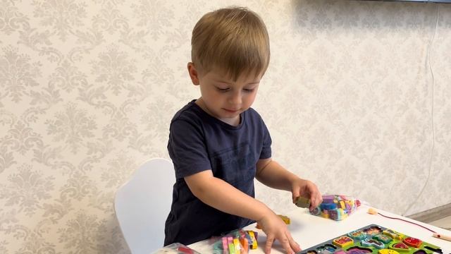 Развивающая доска, учим цифры, цвета, алфавит, животных и технику смотреть онлайн