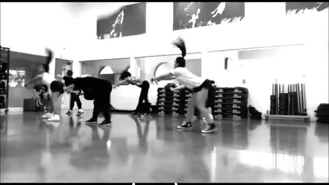 Janaina Amarante - Fitness Dance Performance- Marian Hill- Got it смотреть онлайн