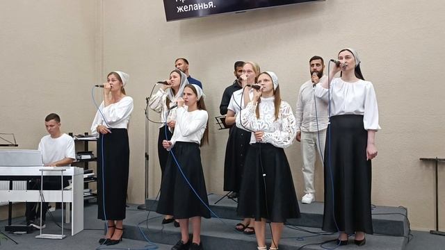 Хоть и молод я - Цель моя одна | Общее исполнение | #христианские_песни #прославление #ОЦХВЕ смотреть онлайн