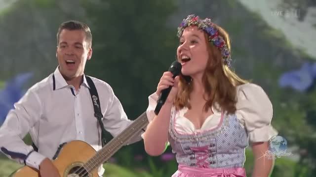 Oesch's Die Dritten & Samira - Älpler & Bluemechind (SRF, Happy Day 01.05.2021)