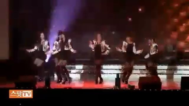 FANCAM | 101227 T-ara 티아라 - Why Are You Being Like This {LIVE} @ Dr. Ηιgh Press Cοnference смотреть онлайн